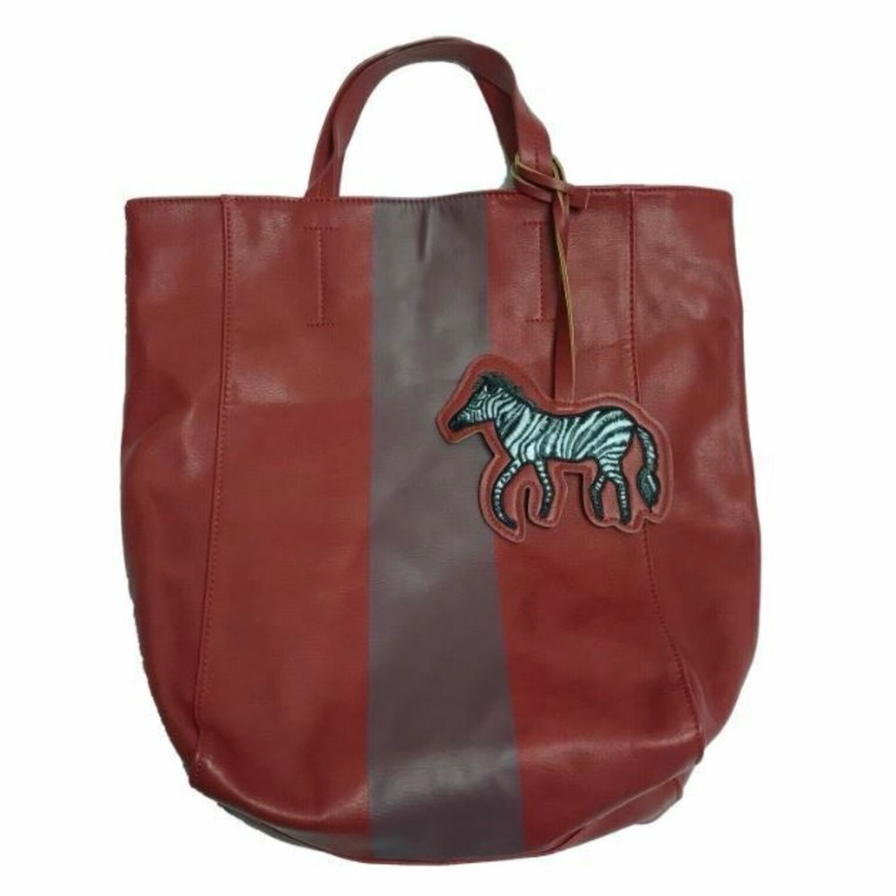 Hand bag